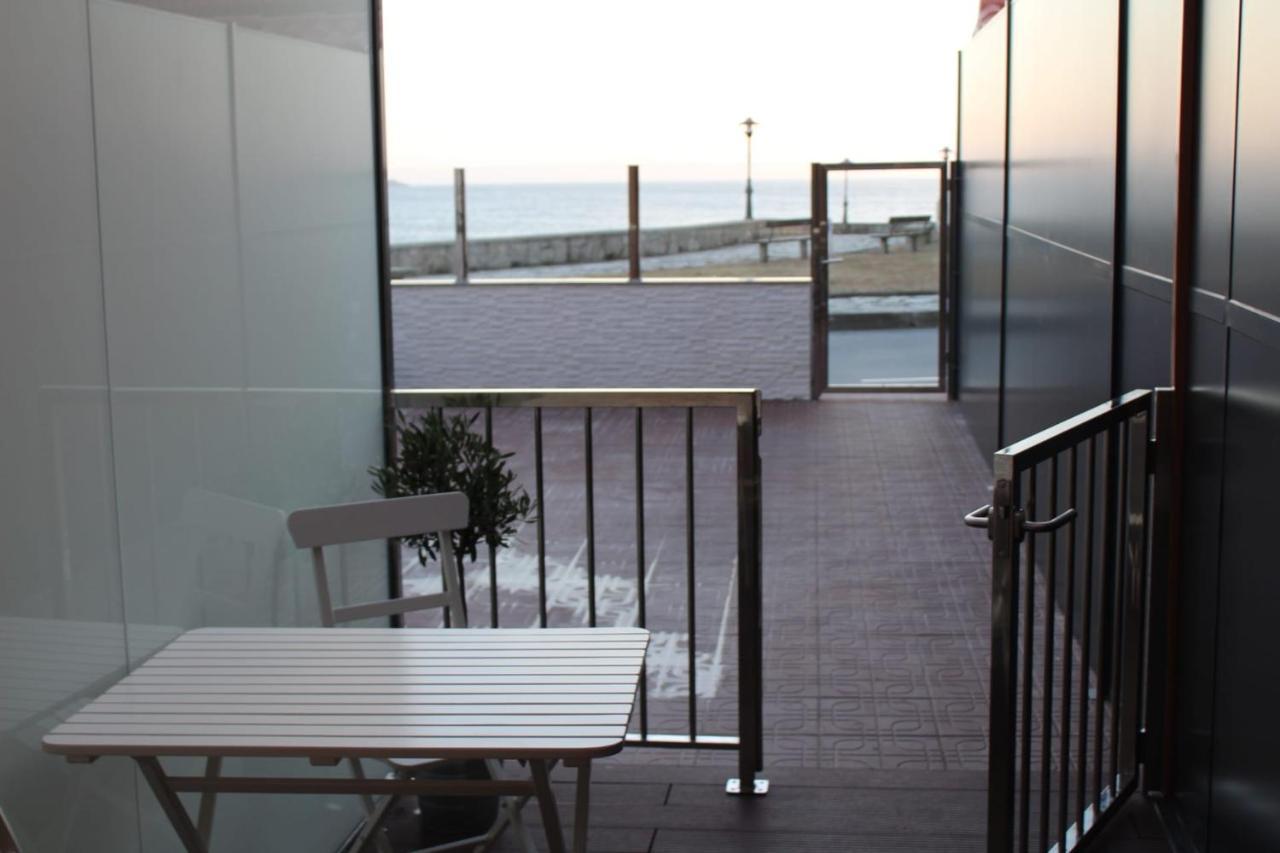 Alumar Apartamentos Muxia Exterior photo